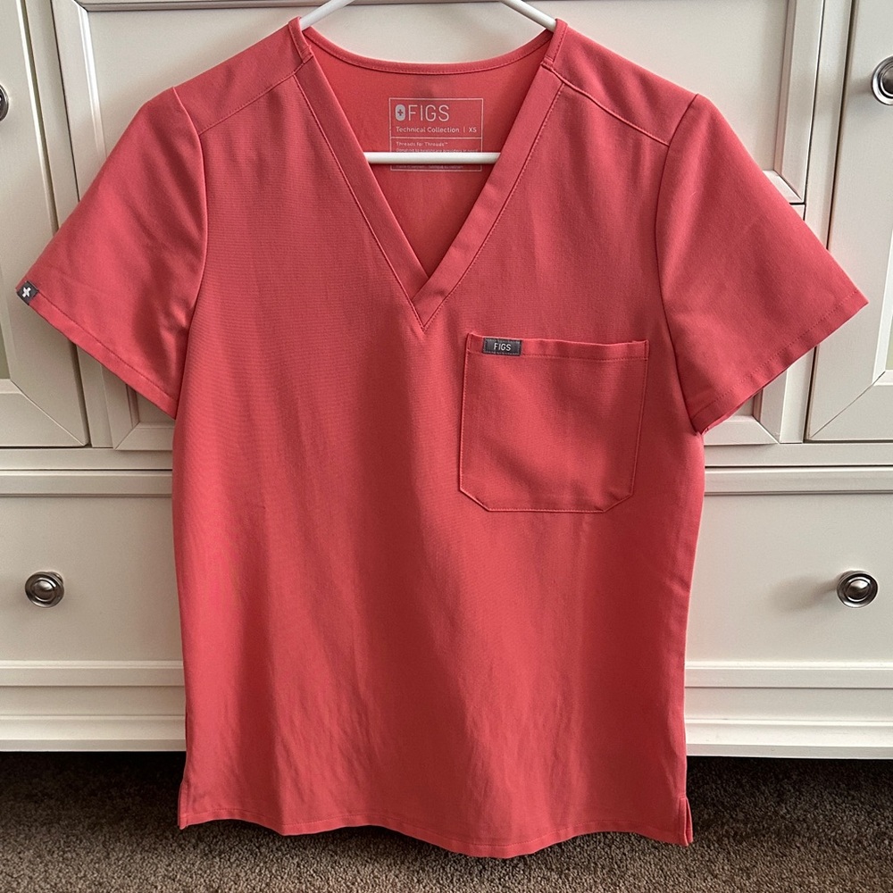 Figs Vivid Coral V-Neck Scrub Top